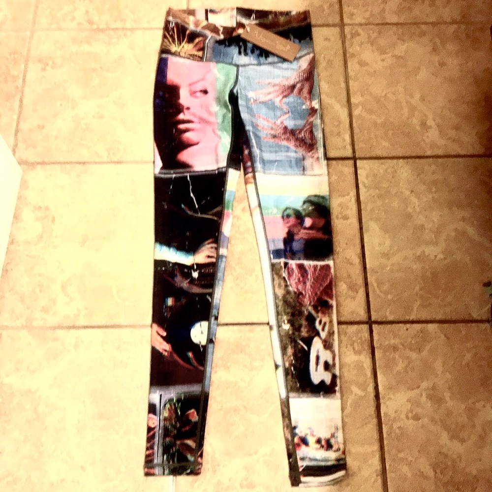 Niyama Sol Life is Beautiful Endless Leggings
